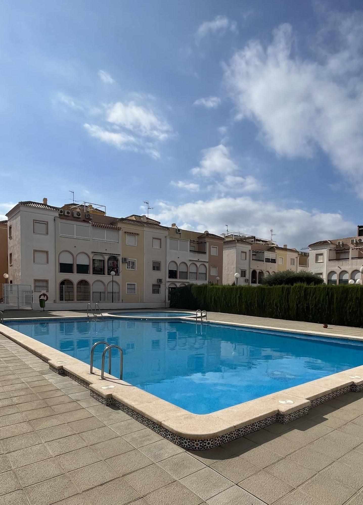 Torrevieja 2 Bedrooms Appartment Екстер'єр фото