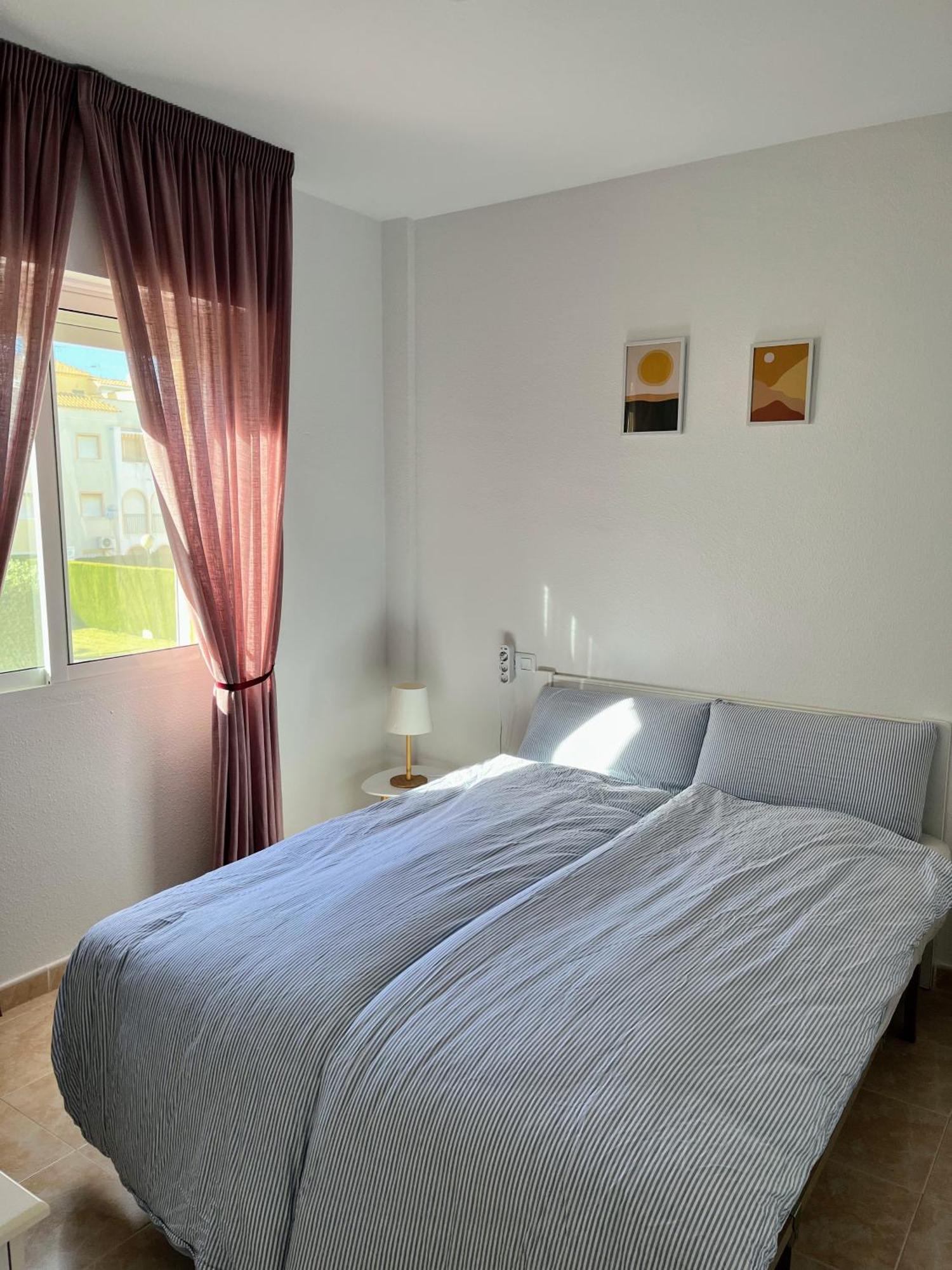 Torrevieja 2 Bedrooms Appartment Екстер'єр фото